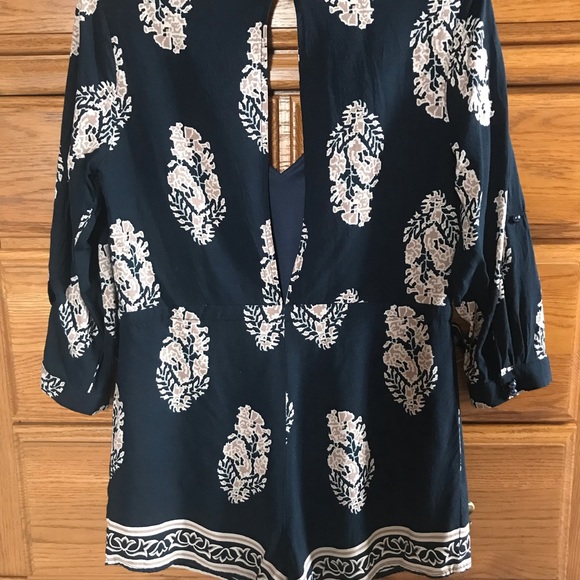 😍Xtaren | Navy Floral Romper - Picture 8 of 12